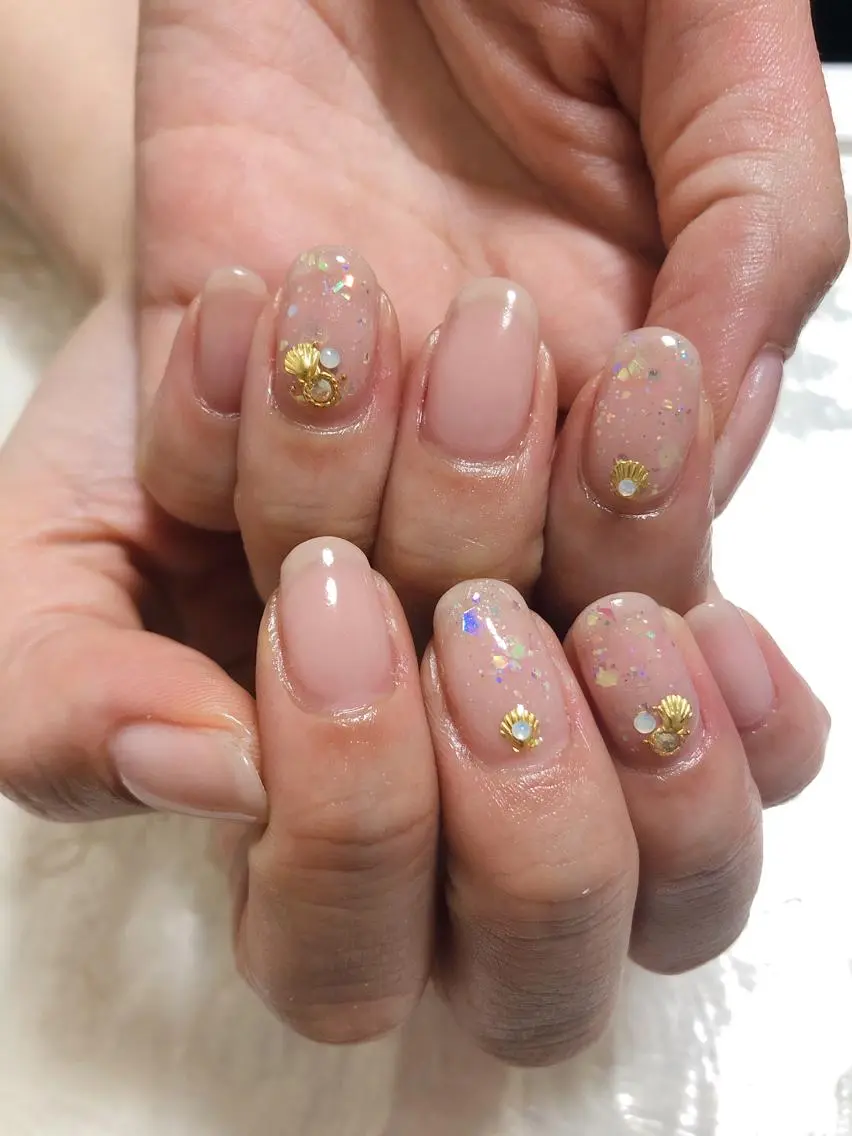 ネイル キラキラネイル kiki nail &brow二子玉川のネイルデザイン