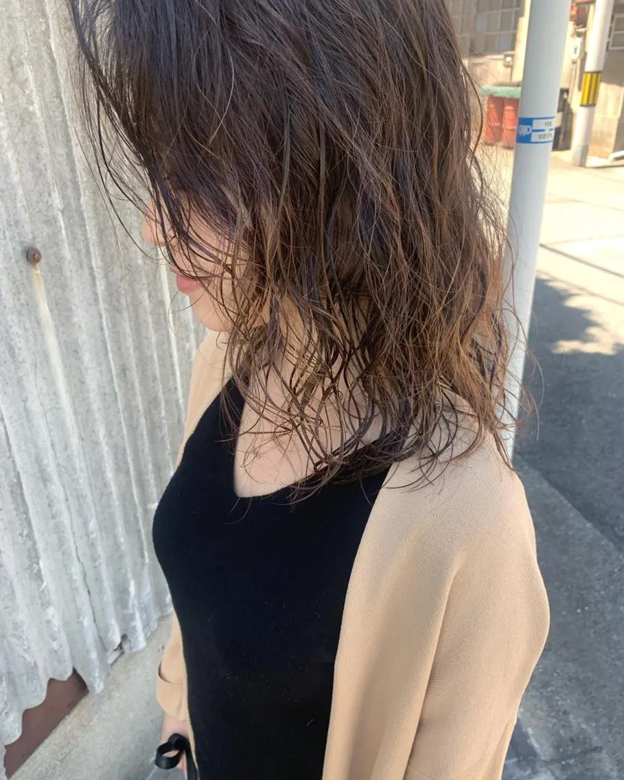 ミディアム ミディアムパーマ 【ブリーチ髪質改善 パーマ】宮田浩章のヘアスタイル