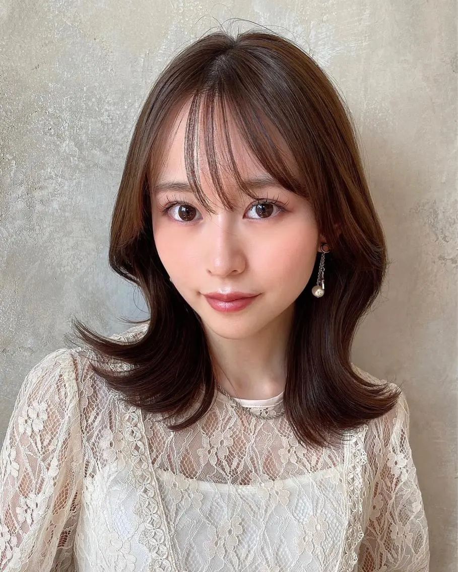 ミディアム くびれヘア 髪質改善 縮毛矯正 カット トリートメント 🧡くびれヘア/前髪 顔周り🧡久原結衣のヘアスタイル