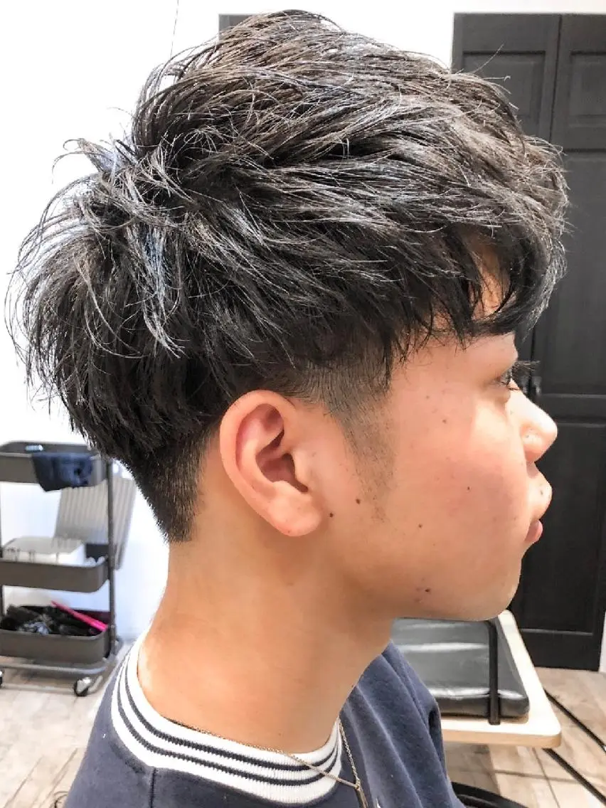 ショート カラー メンズ ツーブロック ショートヘア 新宿メンズ専門 モテ清潔感パーマ特化のヘアスタイル