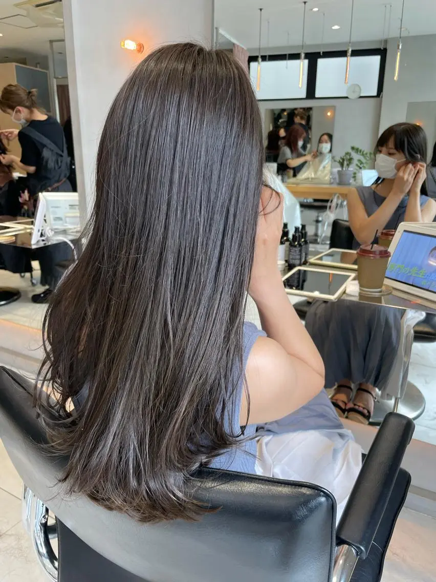 ロング カラー カット ヘアカラー トリートメント 柔らか透け感カラー 🌿ムロヤリョウスケのヘアスタイル