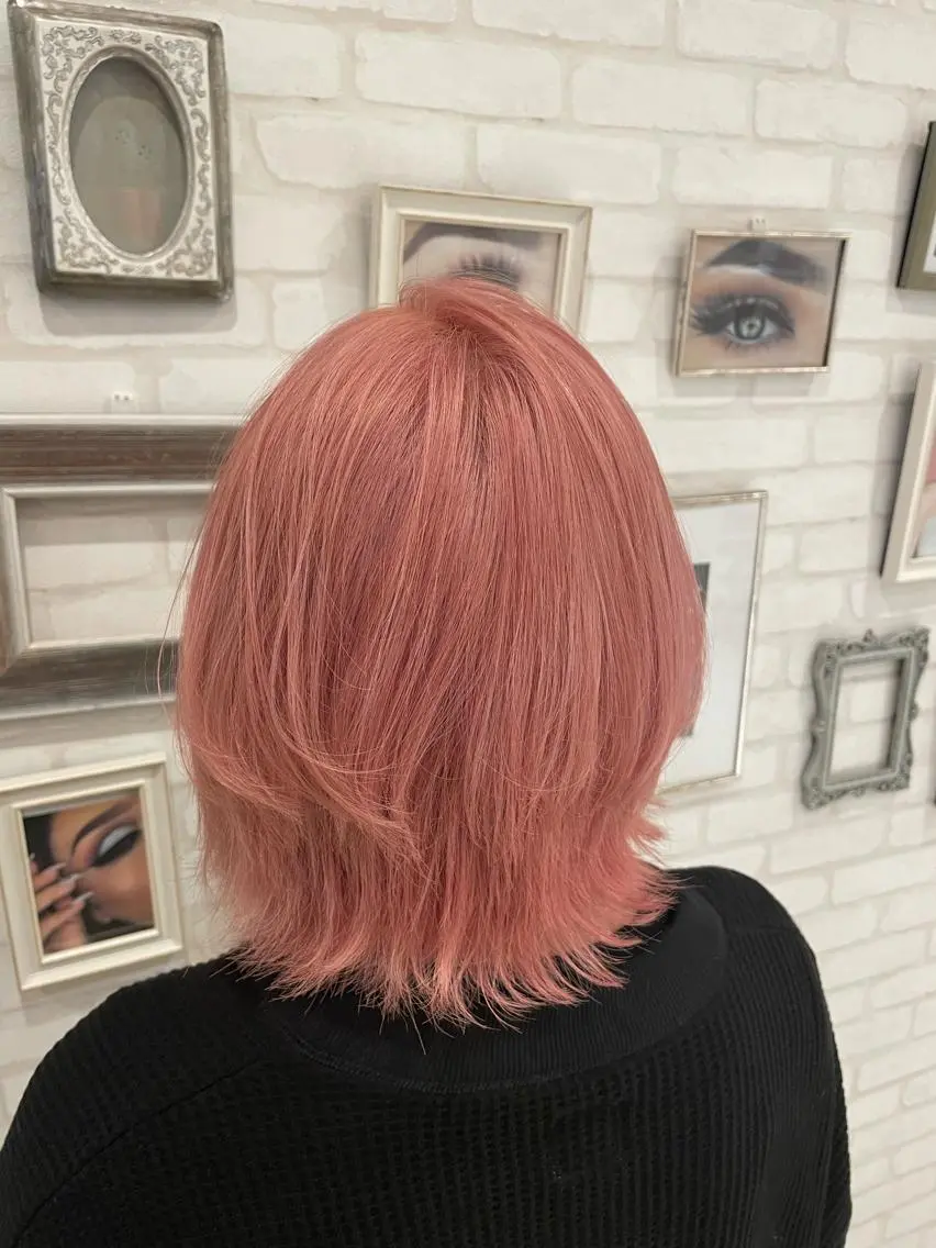 カラー 新田 章太郎のヘアスタイル