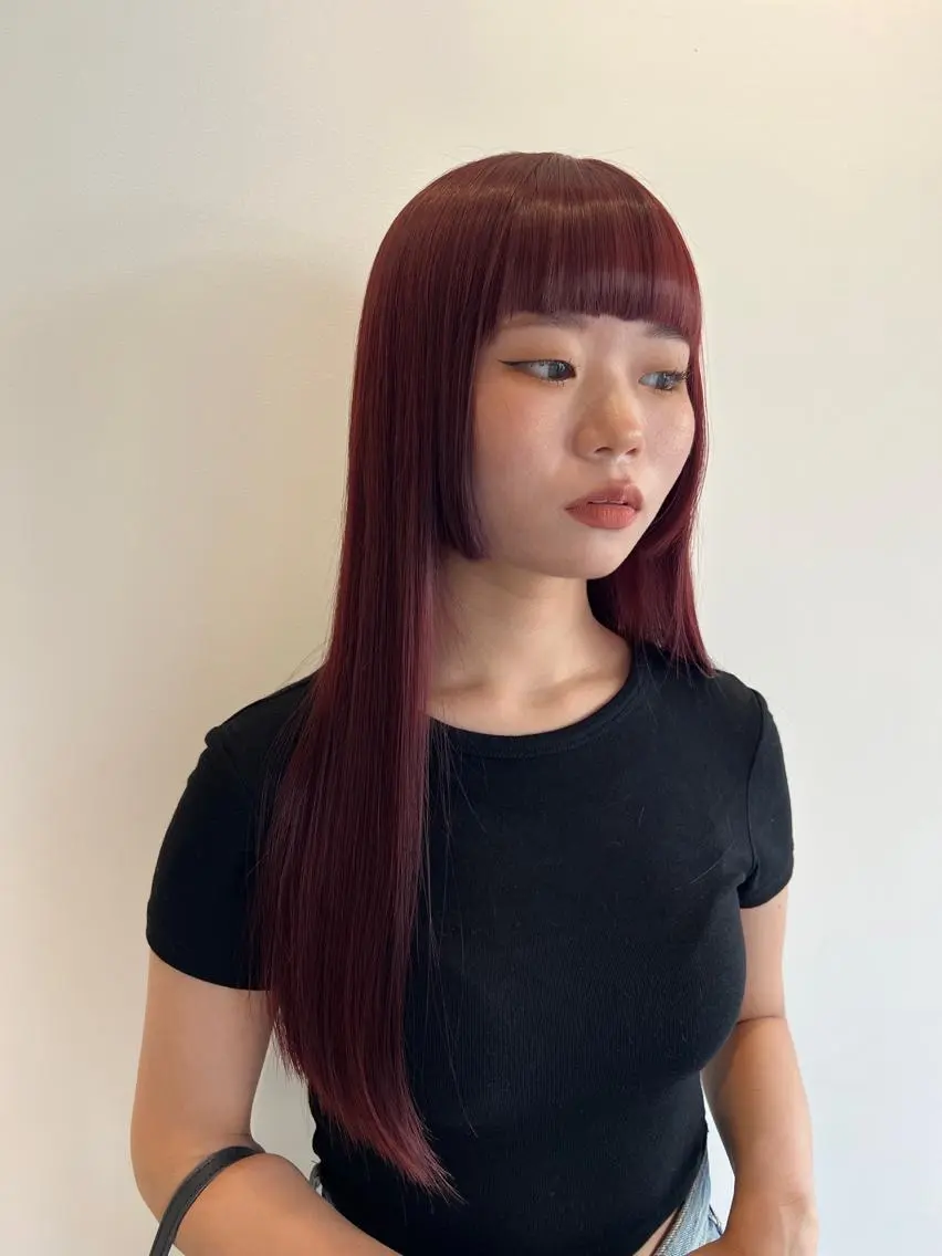 ロング カラー レッドカラー カット 周りと差のつくハイト ーン🥣AZUKIのヘアスタイル