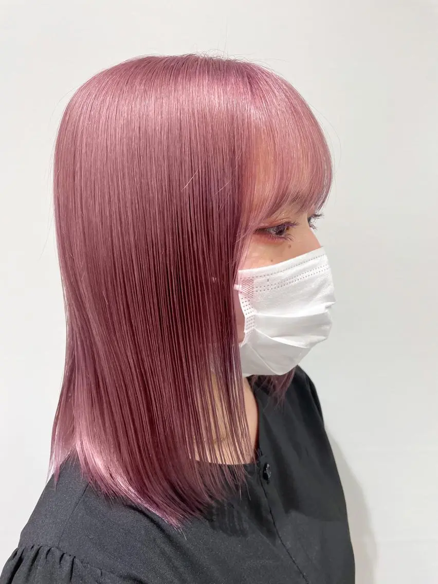 セミロング カラー ハイトーン特化 川井優汰のヘアスタイル