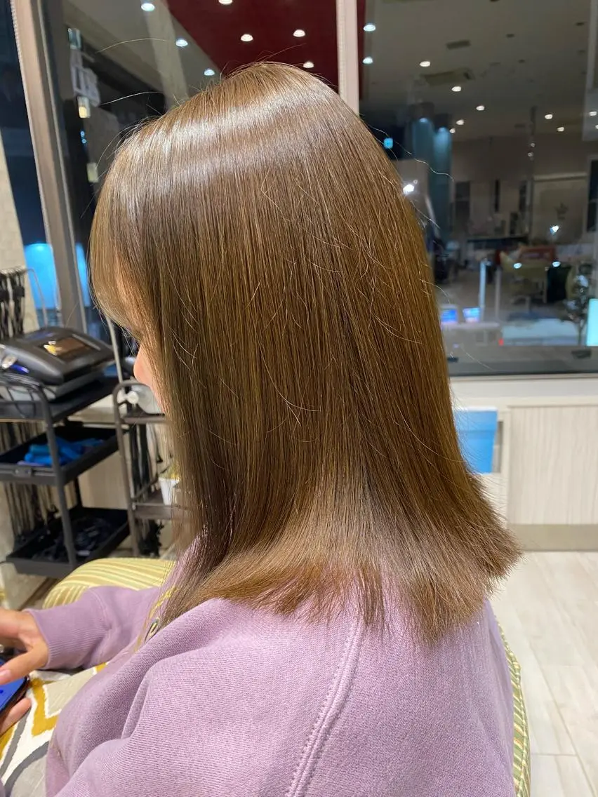 ミディアム カラー カット ヘアカラー 松尾 怜奈のヘアスタイル