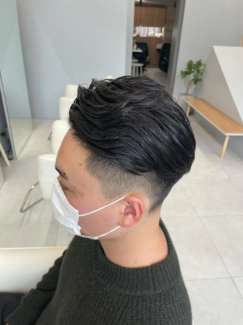 メンズ シャウルデッサン トーキョーのヘアスタイル