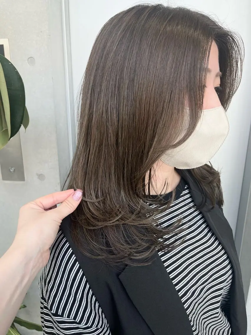 ロング カラー パーマ ヘアアレンジ カット ヘアカラー トリートメント 透明感/オリーブ/ グレージュ/YUKAのヘアスタイル