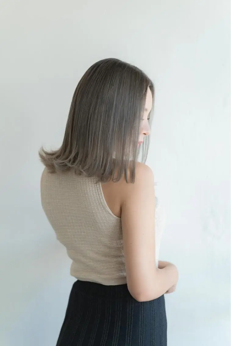ミディアム カラー ヘアアレンジ ブリーチ ケアブリーチ VIM hairおもろまち店のヘアスタイル