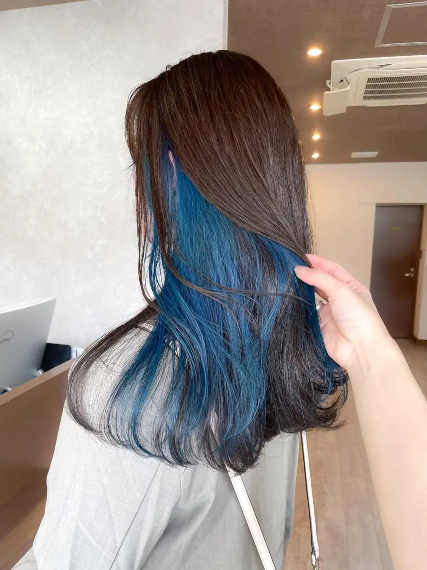 ロング カラー ブリーチ 🫧ヒシダアキ taboo.i🫧のヘアスタイル