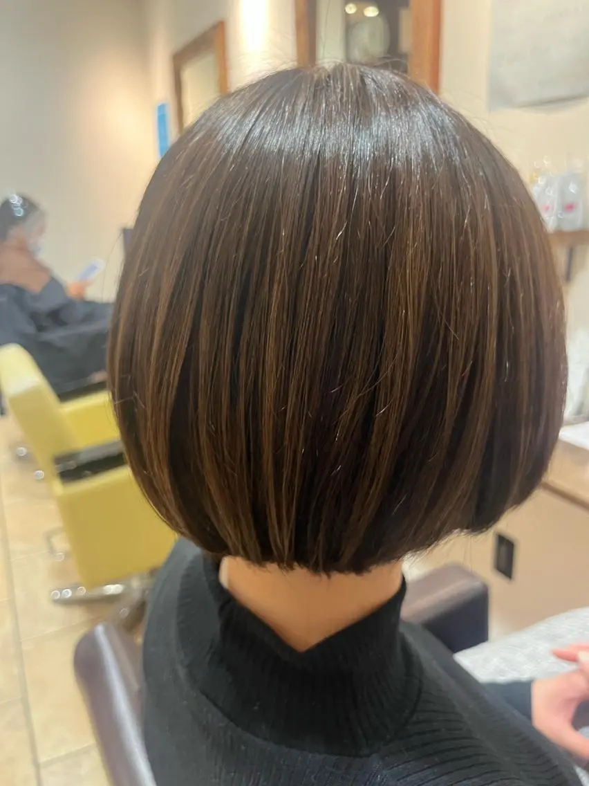 ショート カラー ボブ 疋田(ひきた)真由 🐶東京/都立大学のヘアスタイル