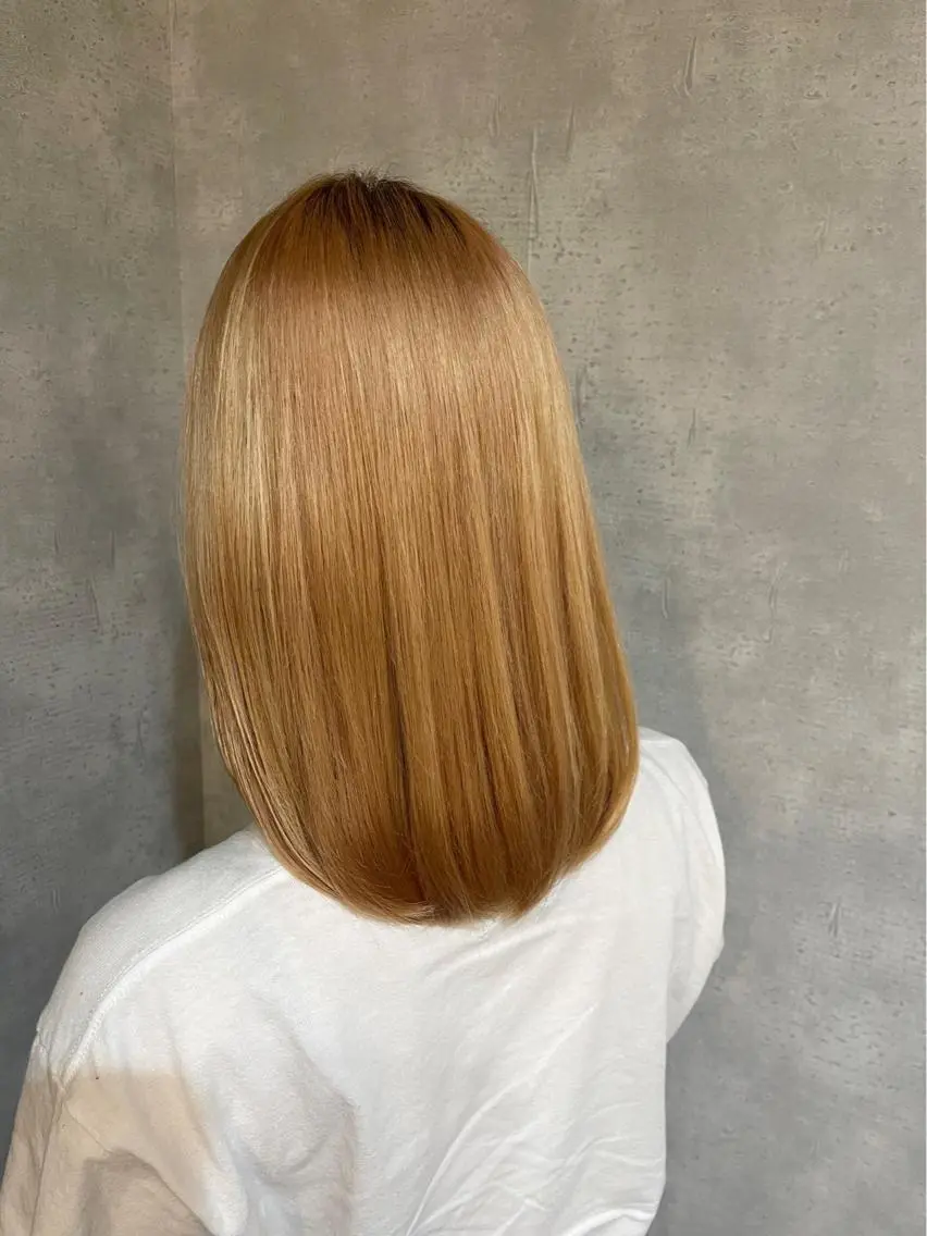 セミロング 髪質改善 栗本 博史のヘアスタイル