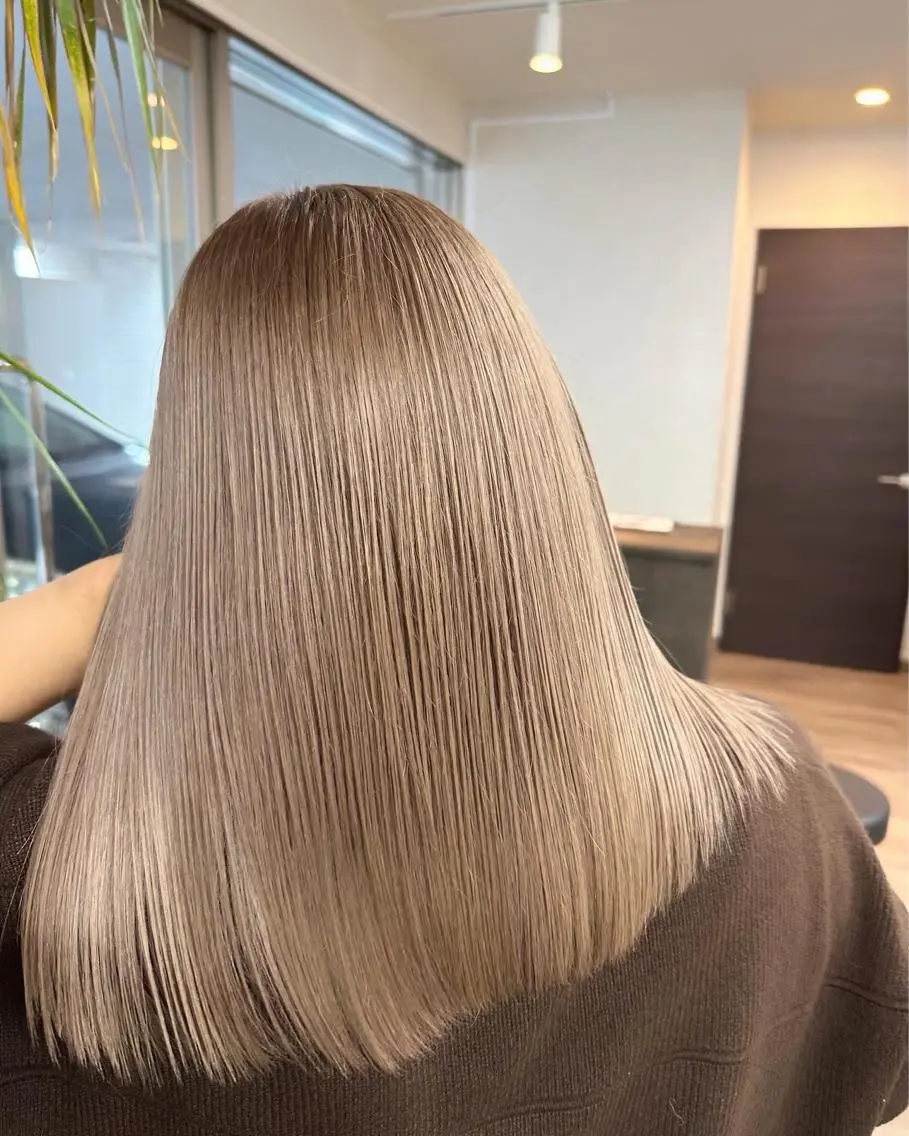 ミディアム カラー ベージュカラー ミルクティーベージュ ⭐️ボブ/ショート りゅうしんのヘアスタイル