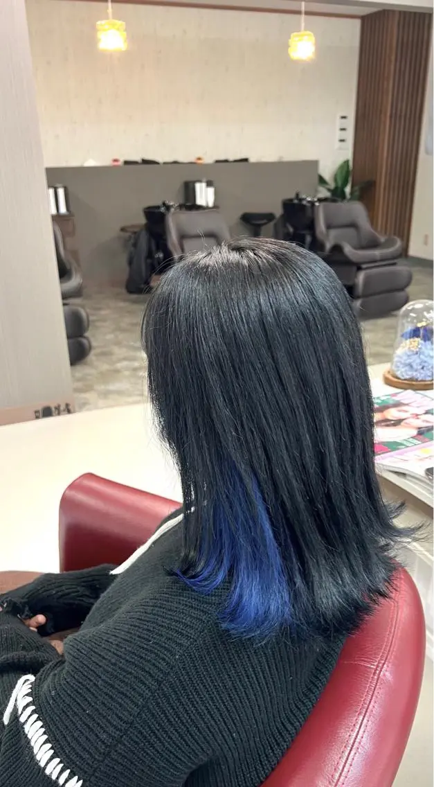 ミディアム カラー 黒髪 ブルーカラー ブルーブラック ネイビーカラー KEN 🌟のヘアスタイル