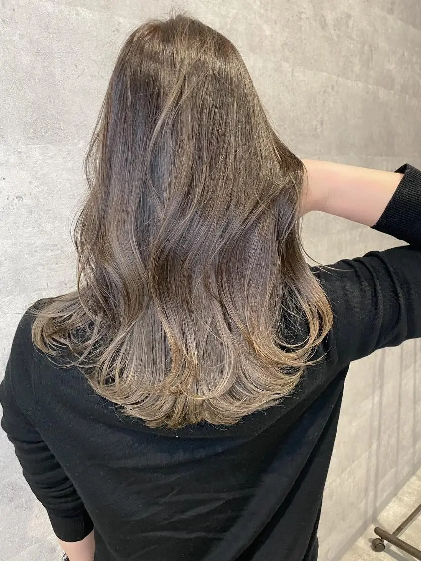 ロング カラー ダブルカラー グラデーションカラー ハイライトカラー イルミナカラー インナーカラー BUCKS【天王寺】 バックス【駅30秒】のヘアスタイル
