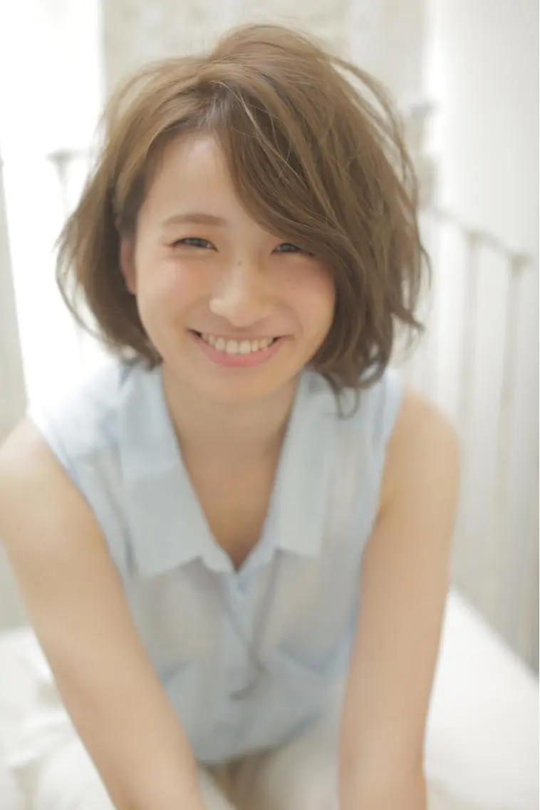 ショート カラー パーマ 髪質改善 カラー専門店のヘアスタイル