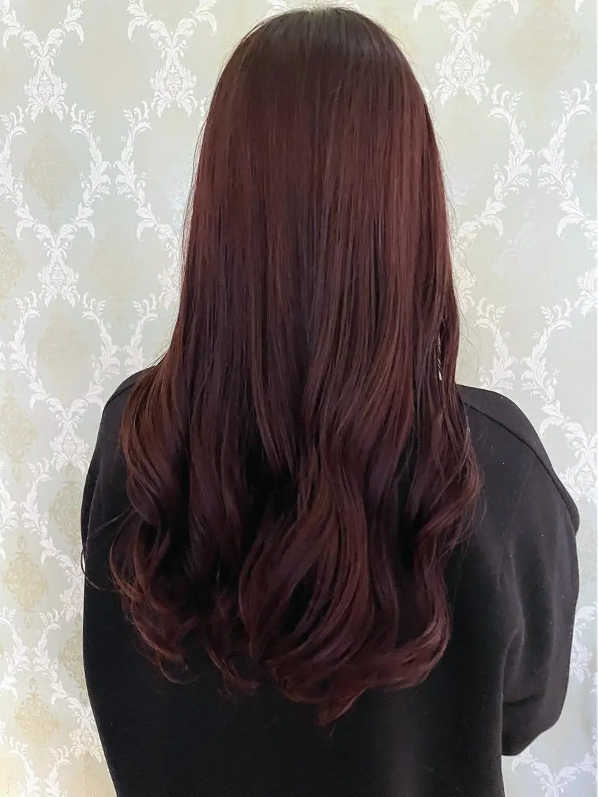 ロング カラー ブラウンカラー カシス トリートメント EARTH中島 秋桜久のヘアスタイル