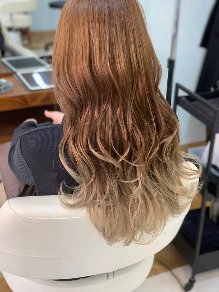 ロング （ayame） minoruのヘアスタイル