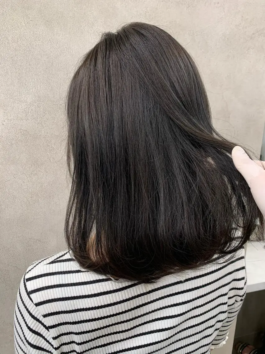 セミロング 【丁寧なカウンセリ ング】MIHOのヘアスタイル