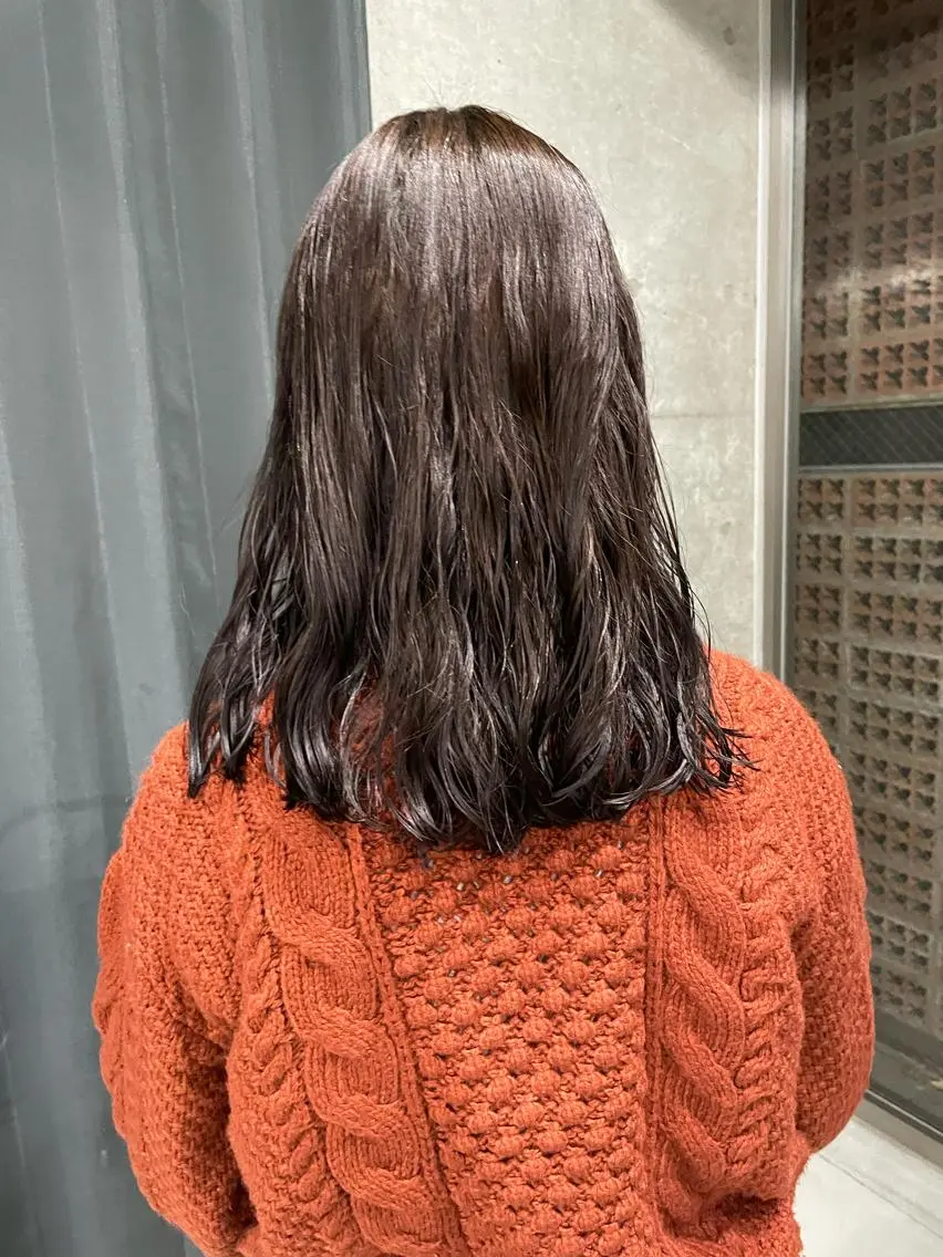 セミロング カラー パーマ 吉田一輝 外国人パーマのヘアスタイル