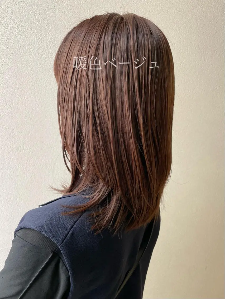 ミディアム カラー ベージュカラー レイヤーカット カット ヘアカラー トリートメント 沢田 瞳のヘアスタイル