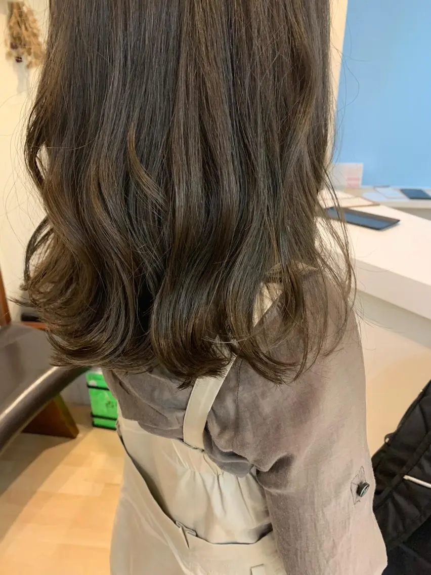 ロング カラー クニモトハルナ ボブ/柔らかカラーのヘアスタイル