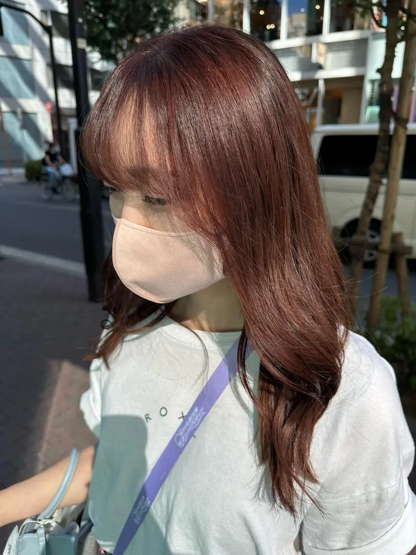 セミロング カラー ヘアアレンジ タイトボブ個性派カラ ーAKANEのヘアスタイル