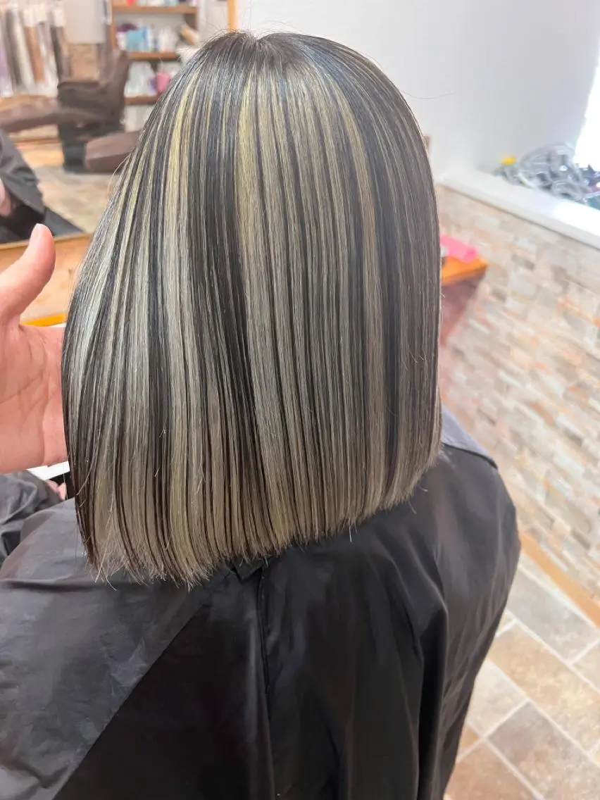 ショート カラー ヘアカラー&縮毛矯正 STAR☆RIVERのヘアスタイル