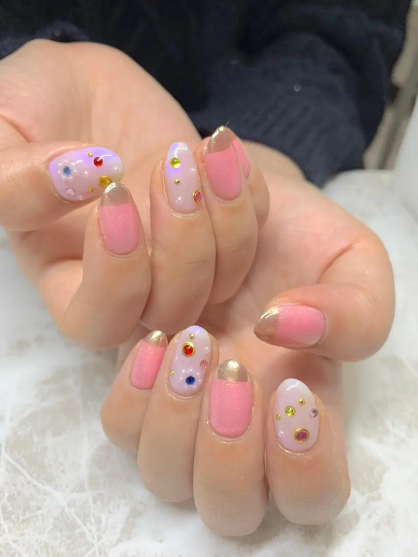 ネイル アートネイル ミラーネイル ストーンネイル LULU LIMAのネイルデザイン