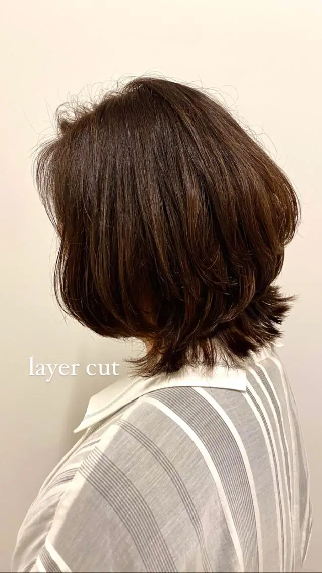ミディアム カラー メンズ レイヤーカット 韓国スタイル Akiraのヘアスタイル