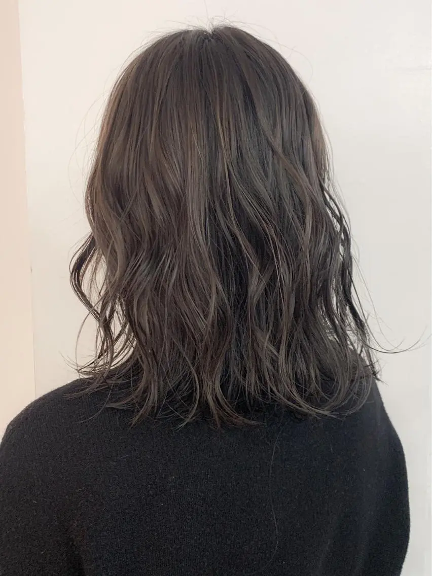 セミロング カラー fit /HONOKAのヘアスタイル