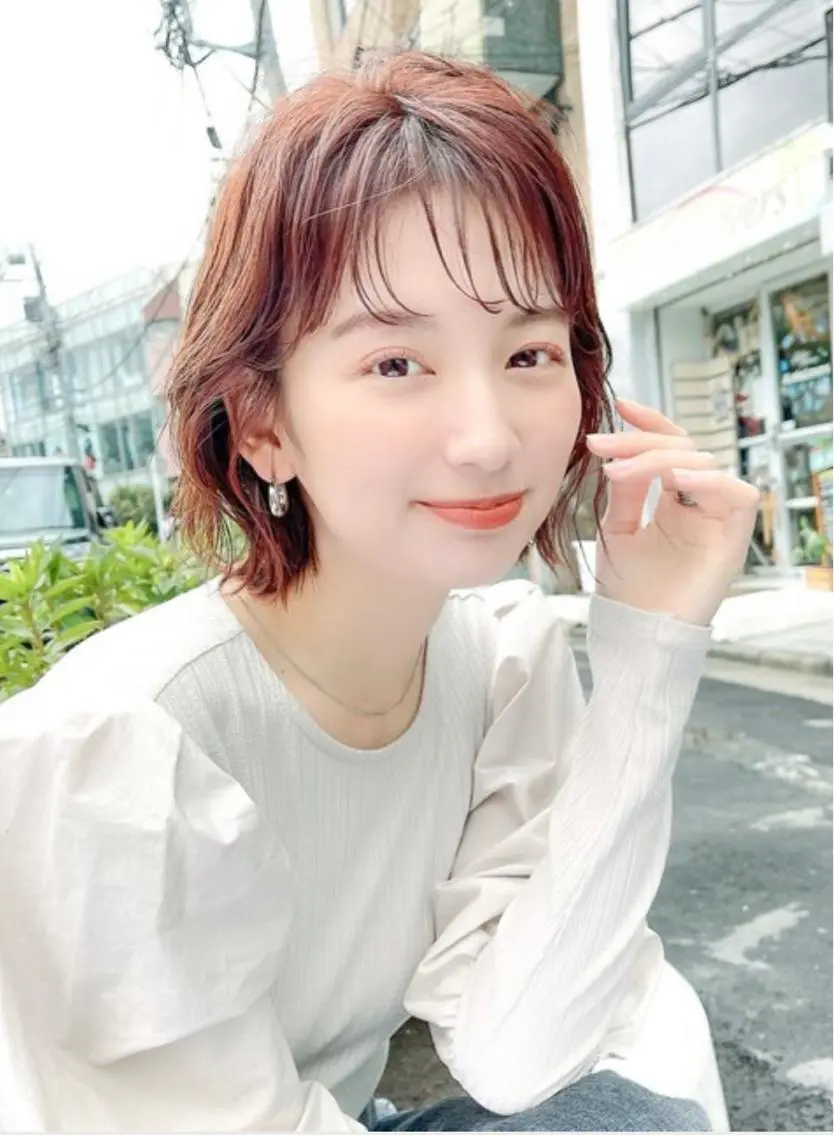 ミディアム カラー 韓国🇰🇷透明感 ERIのヘアスタイル