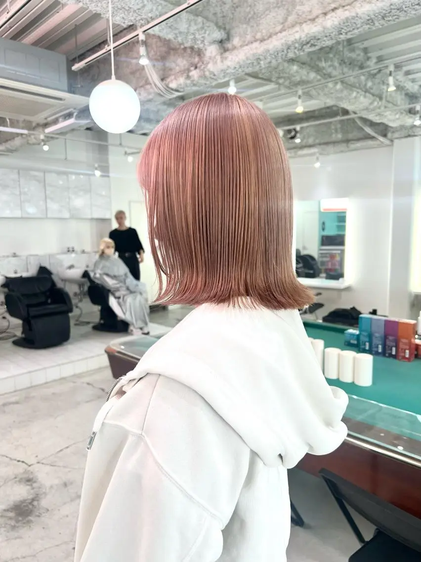 カラー 💥ウルフカット デザインあんな💥のヘアスタイル