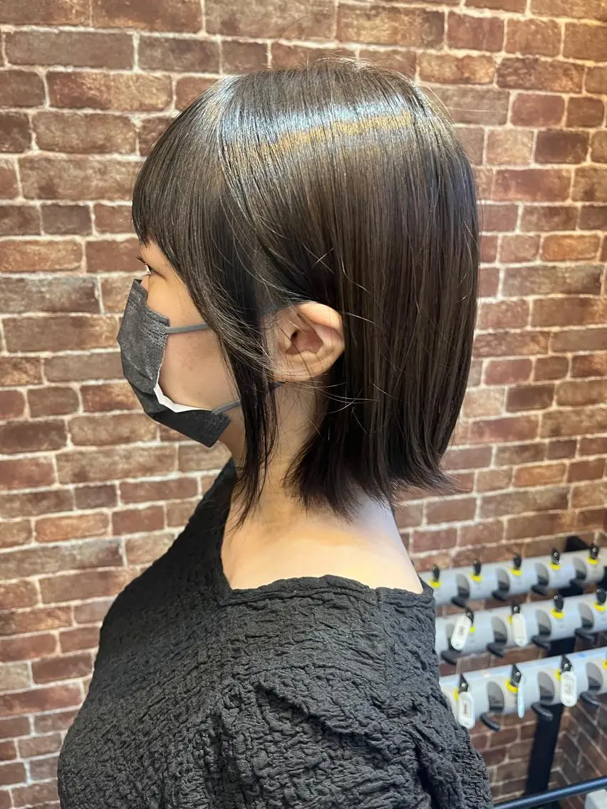 ミディアム カラー パーマ ヘアアレンジ メンズ キッズ ネイル マツエク・マツパ アイブロウ ミディアムパーマ メンズパーマ ブラウンカラー ケアカラー 透明感カラー 久木原 ゆりのヘアスタイル