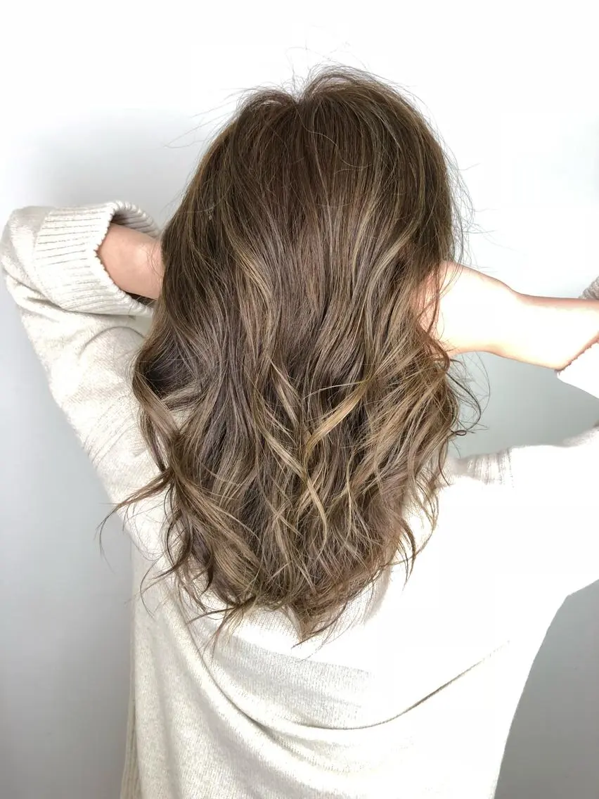 セミロング ハイライト ショートが得意✂️ 藤城建太のヘアスタイル