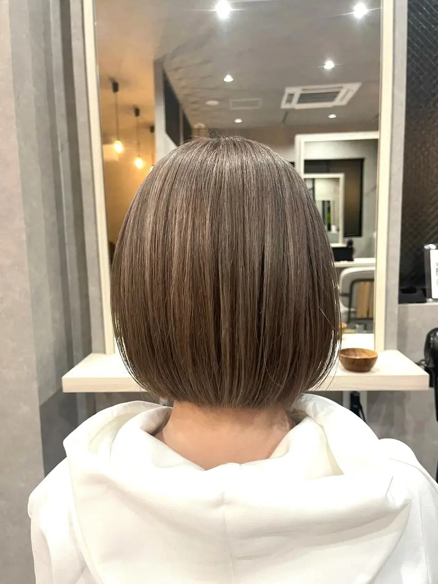 ミディアム カラー カット ヘアカラー トリートメント 一ノ瀬 暁のヘアスタイル