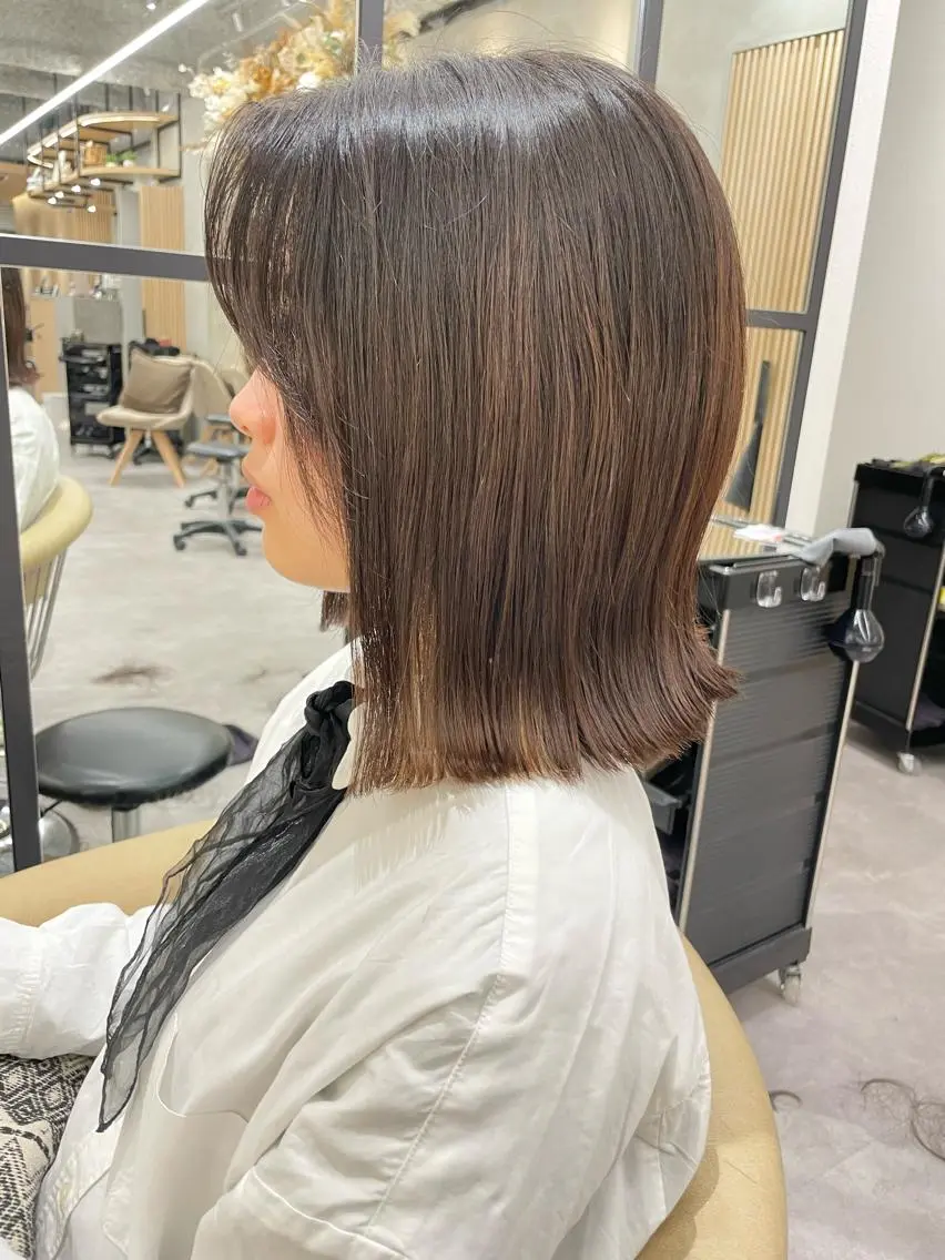 ミディアム 切りっぱなしボブ ボブ レイヤー縮毛矯正 ささきすずね💗のヘアスタイル