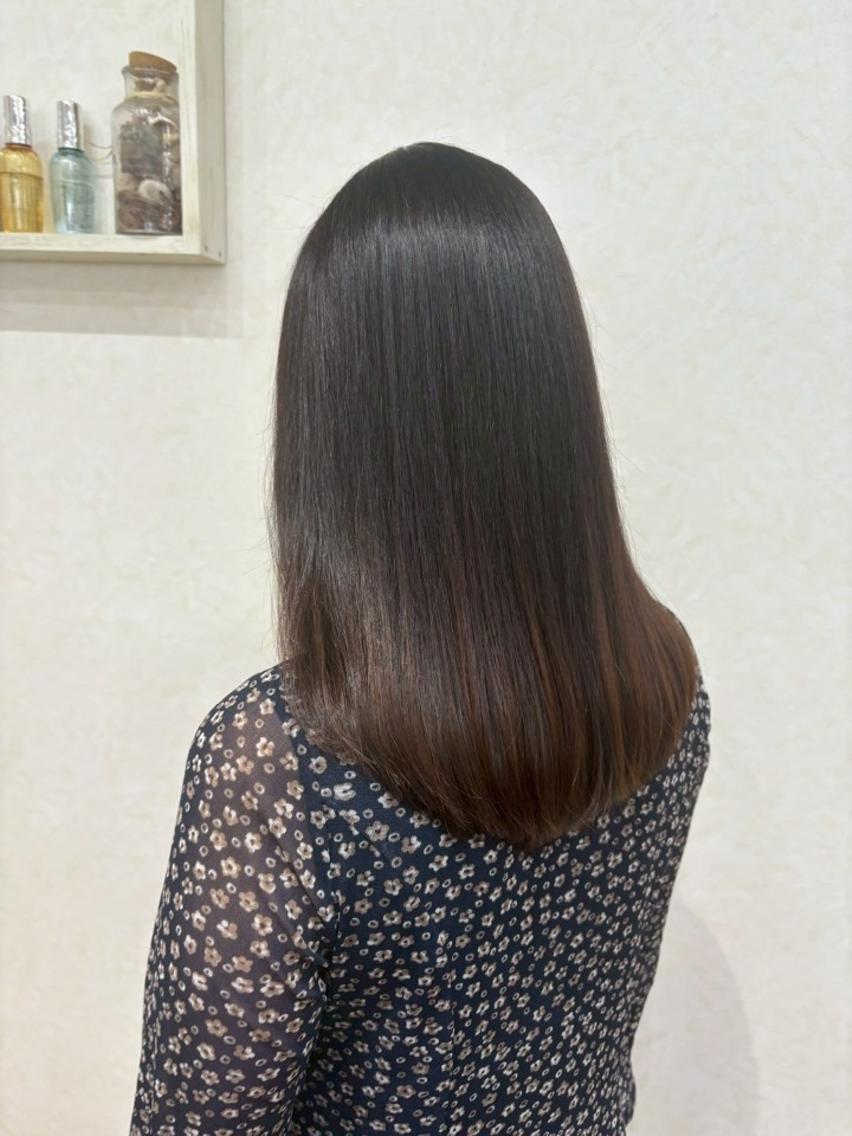 セミロング カラー ベージュカラー ブリーチ ブラウンカラー ケアブリーチ 透明感カラー ヘアカラー トリートメント 🌜ROW町田 🌛 公式のヘアスタイル