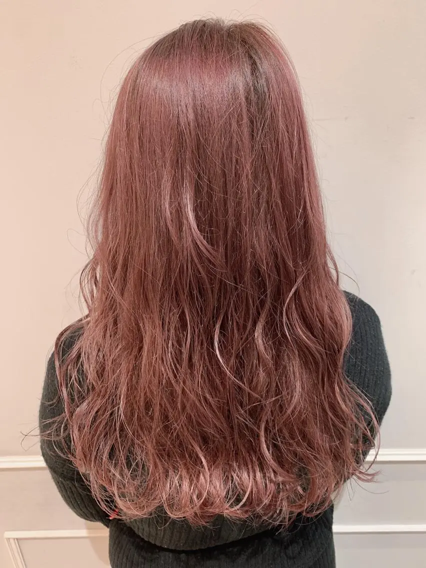 ロング カラー ピンクカラー ヘアカラー トリートメント 🦖鶴岡 香純🦖のヘアスタイル