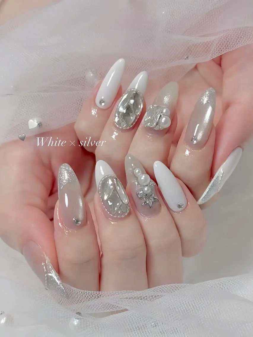 ネイル べっ甲ネイル チークネイル フラッシュネイル フラワーネイル フットネイル ハンドネイル Rin Nail Shinokuboのネイルデザイン