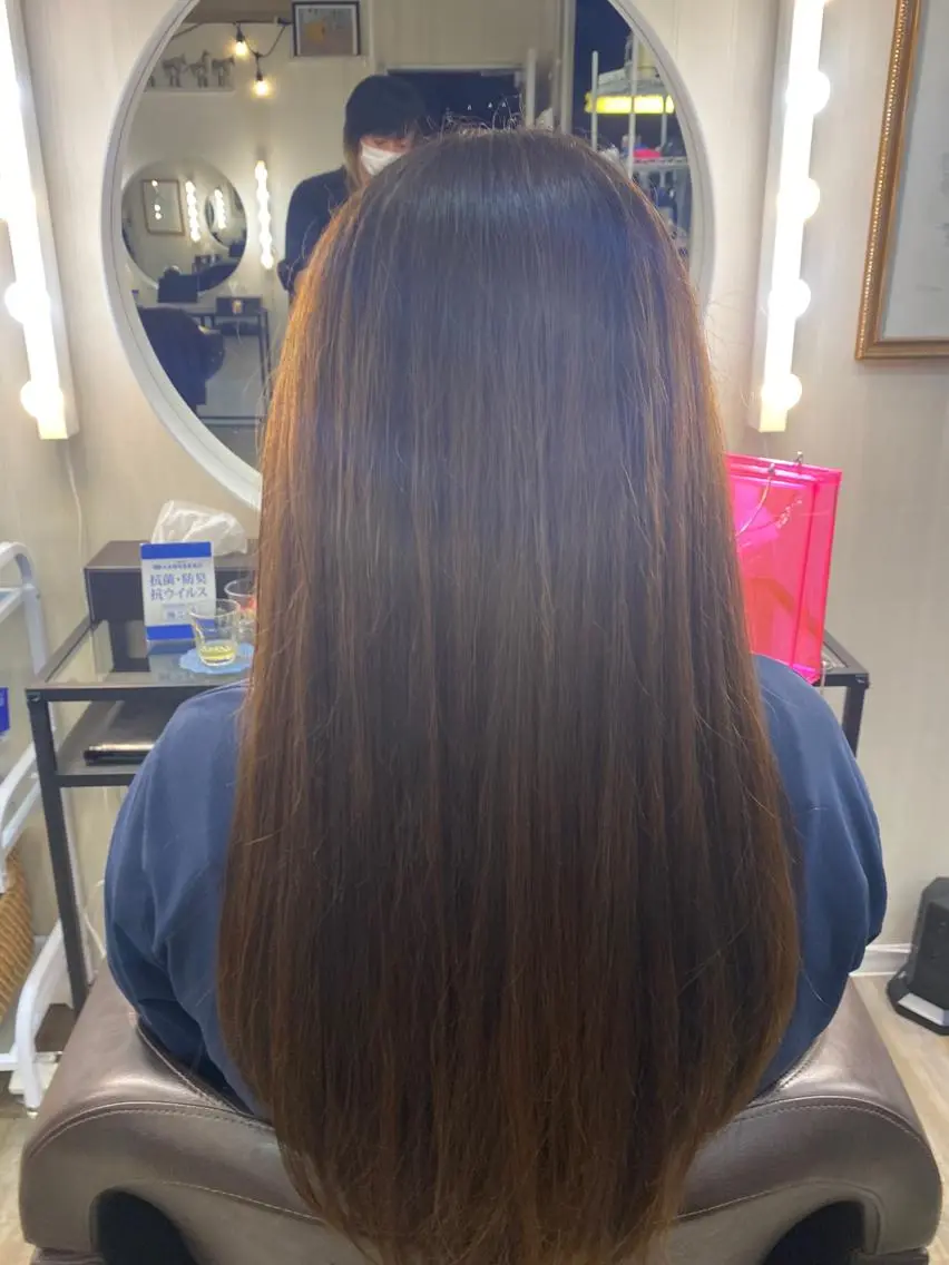 ロング カラー ヘアカラー 山﨑 燦人のヘアスタイル