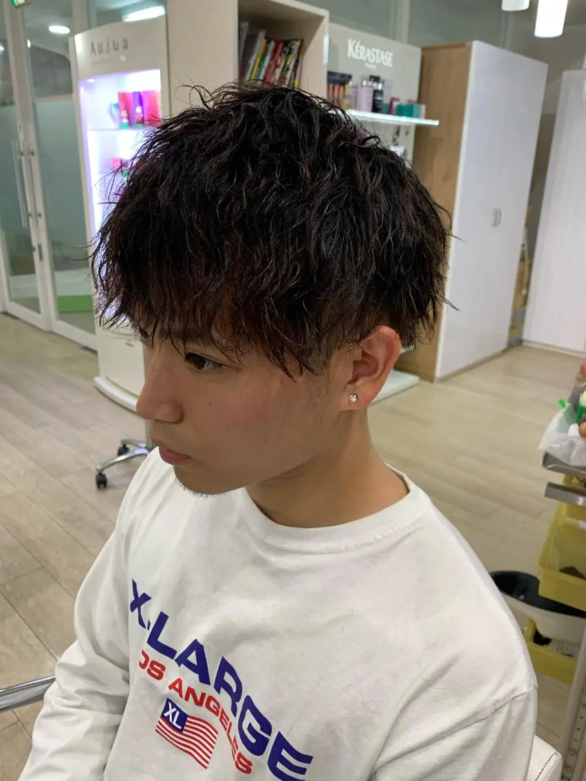 パーマ メンズ カット パーマ レイヤーカット 西村あきやのヘアスタイル