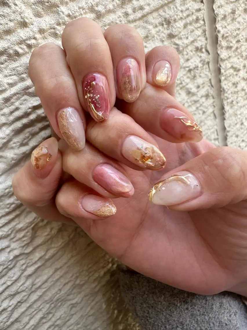 ロング カラー ヘアアレンジ キッズ ネイル マツエク・マツパ アイブロウ 福田 加奈のネイルデザイン