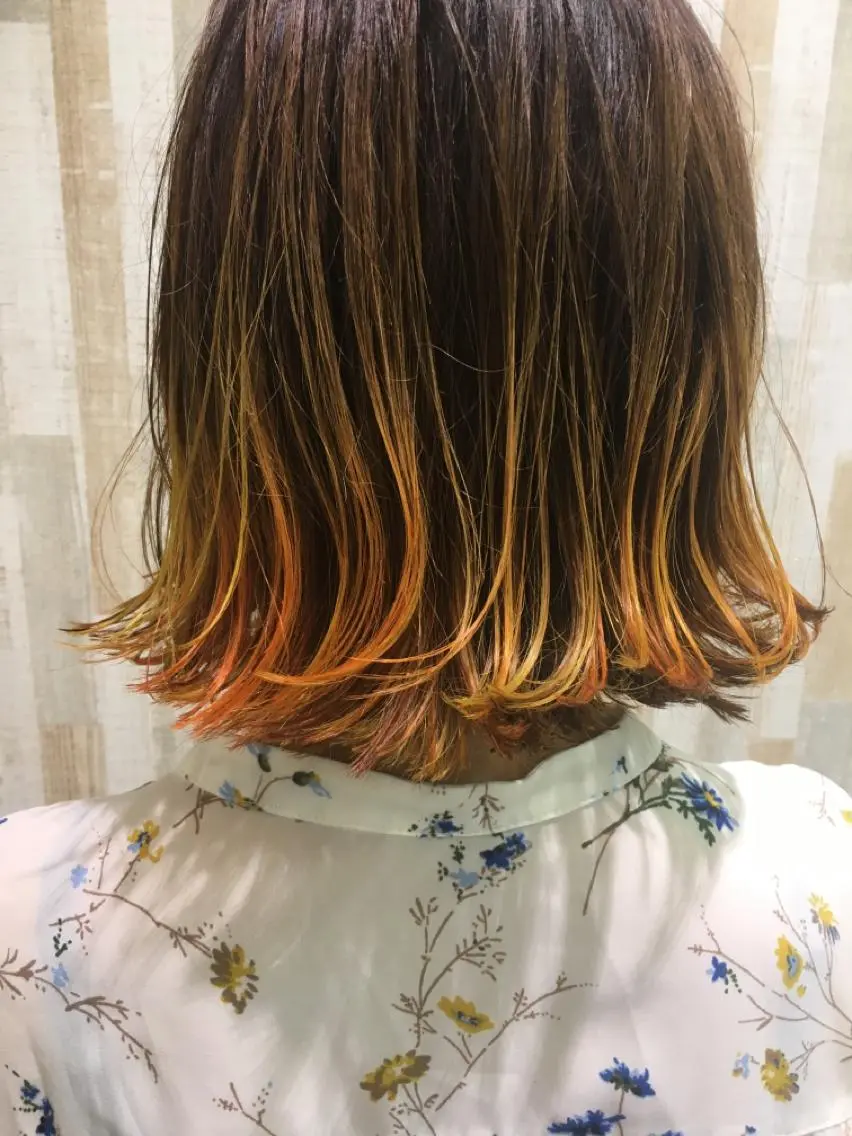 カラー グラデーションカラー デザインカラー✨新倉 佑奈のヘアスタイル