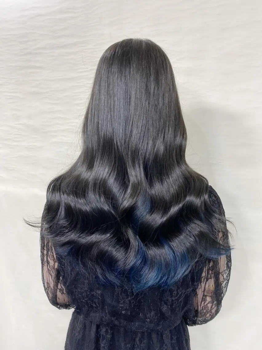 セミロング カラー ヘアアレンジ アッシュ ブルーカラー ダークアッシュ デザインカラー ヨシンモリ 髪質改善【縮毛矯正】 北千住 田邉 澪のヘアスタイル