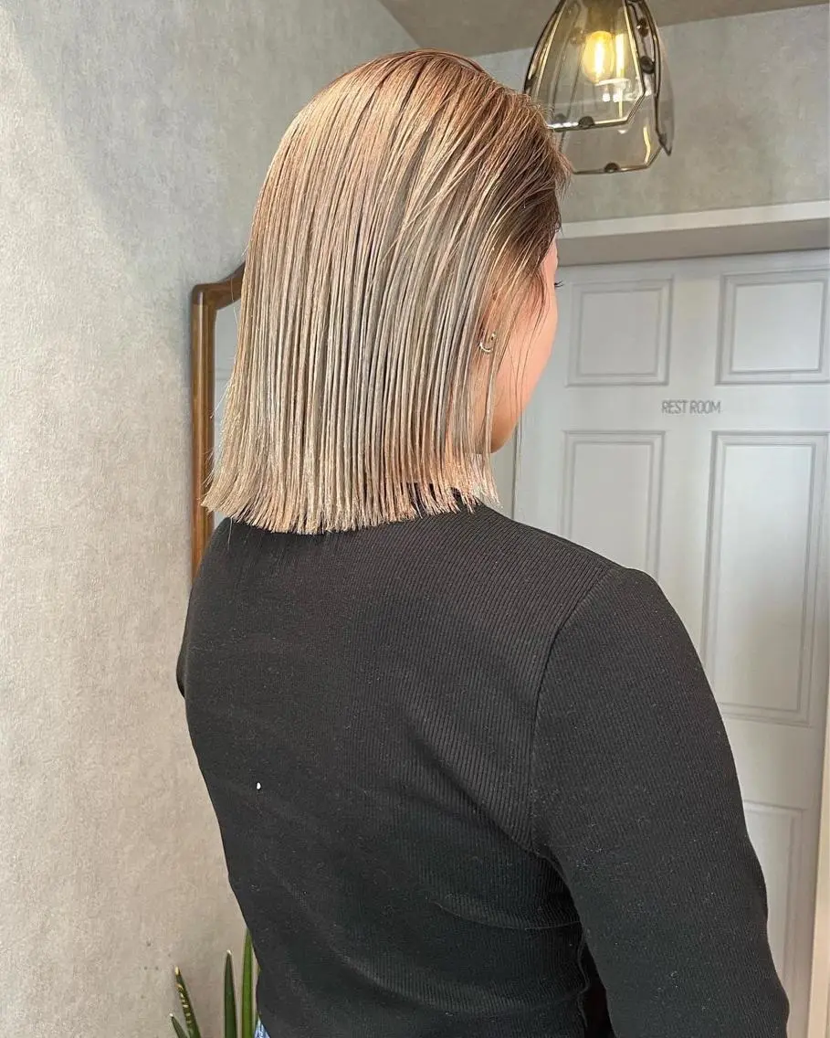 ショート カラー 切りっぱなしボブ グレージュ ボブ ヘアセット🎀パーマ Tsubasaのヘアスタイル