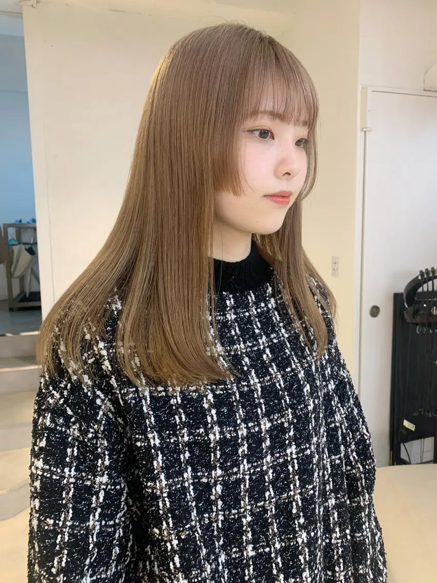 セミロング カラー 顔周りカット レイヤーカット カット ヘアカラー Kureha/ネイル トレンドヘアのマツエク・マツパデザイン