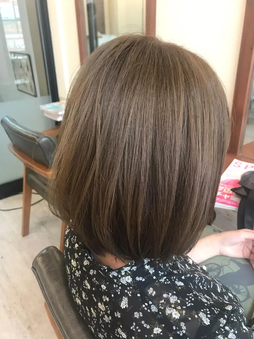 ミディアム LoRE hairのヘアスタイル