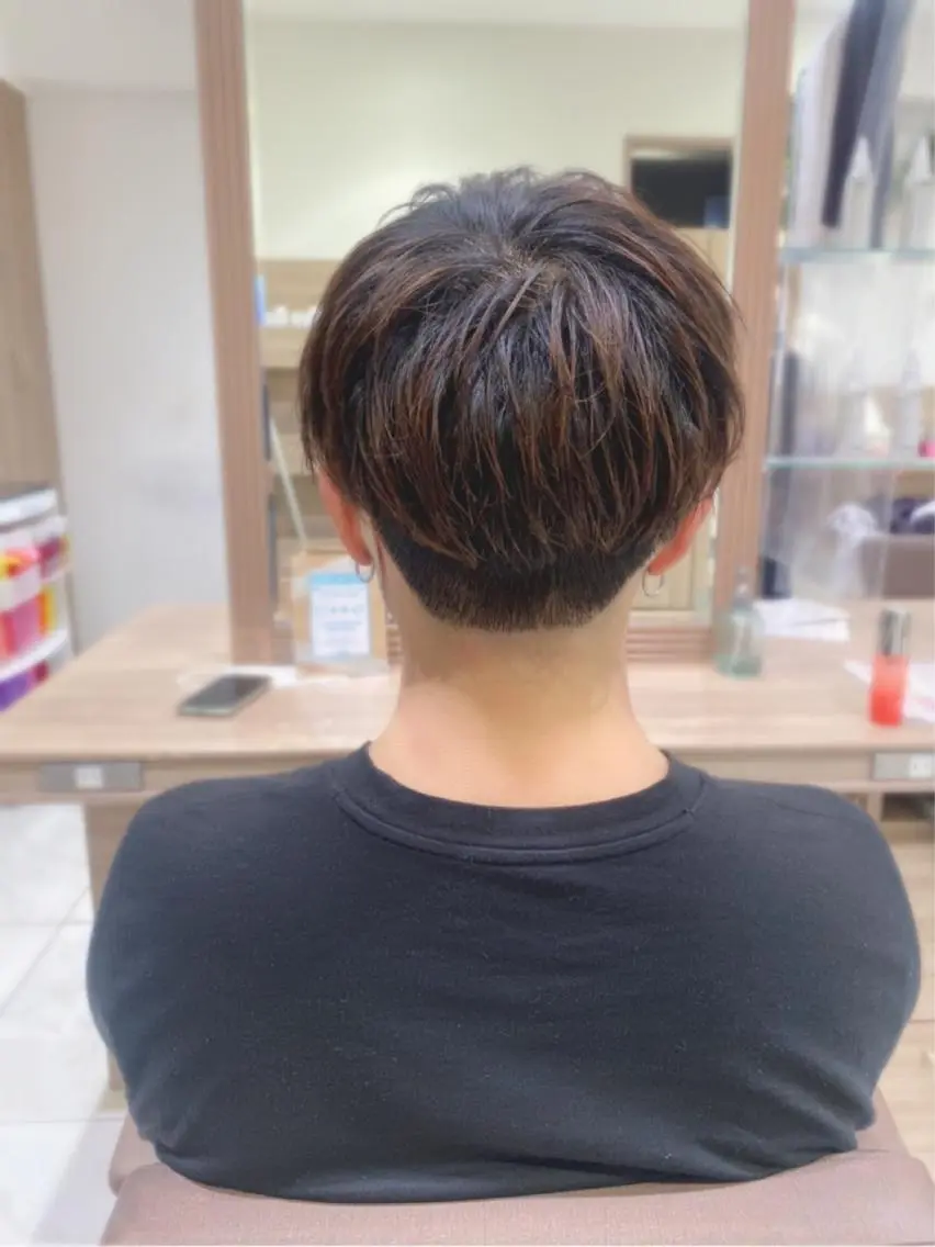 メンズ 技術モデル募集中 🩶村嶋 彩のヘアスタイル