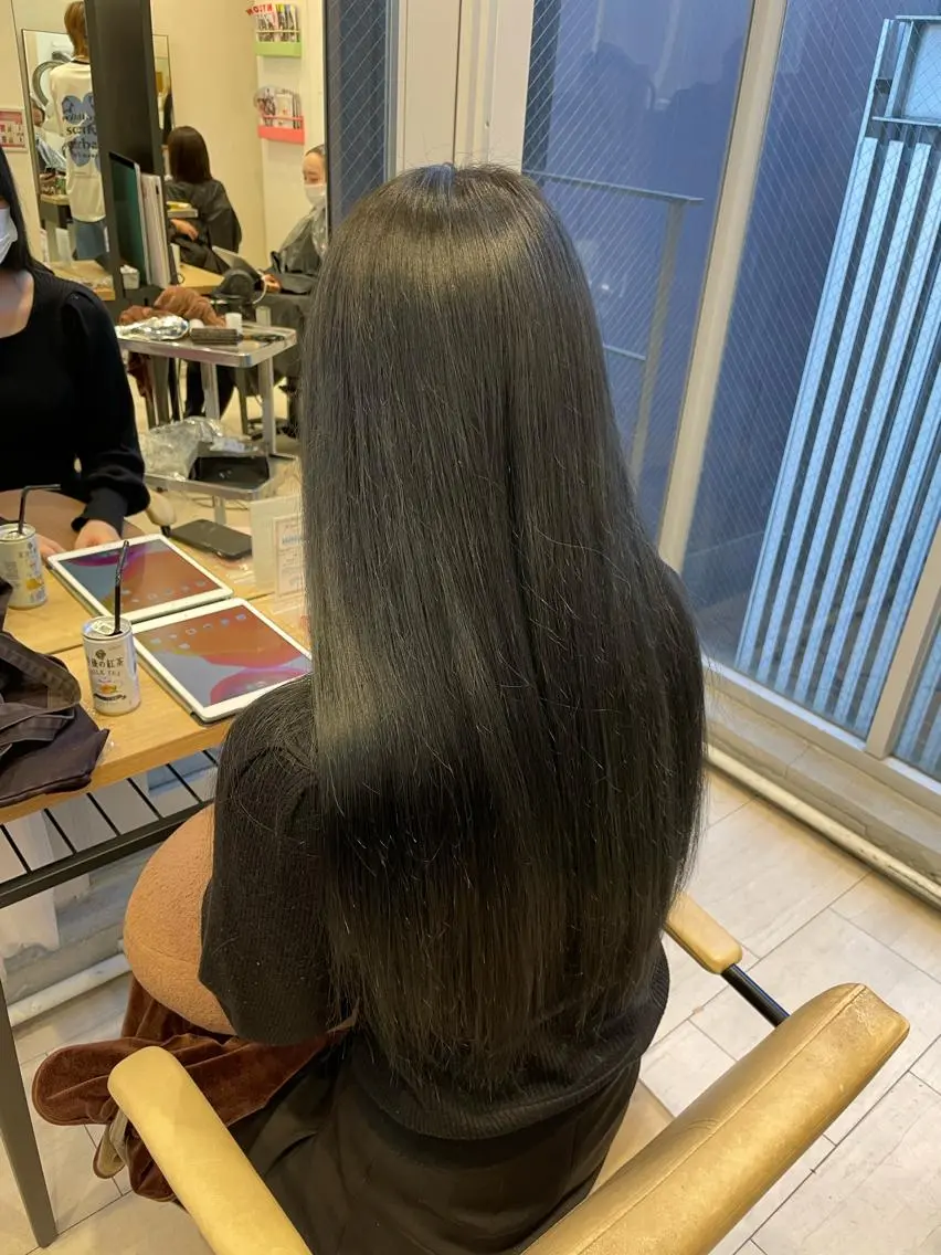 ロング カラー 韓国ハイレイヤー ハッシュカット特化のヘアスタイル