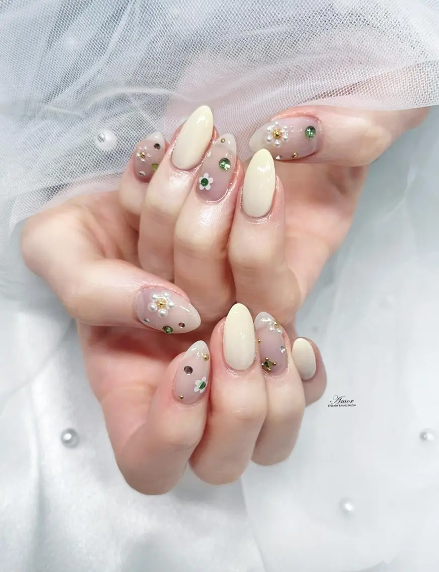 ネイル Nailist MIUのネイルデザイン